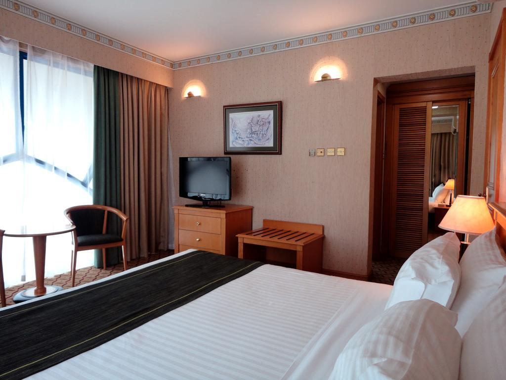 Hotel Bay 3*