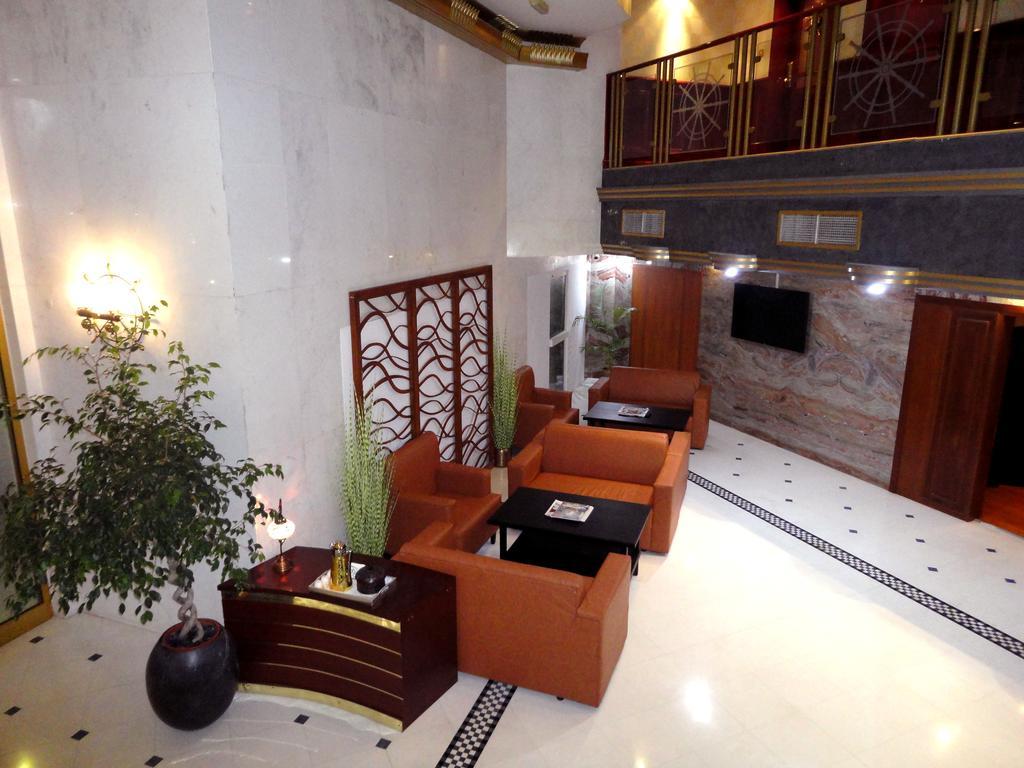 Hotel Bay